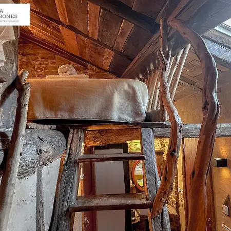 Casa Quinones - Habitacion Triple Con 2 Alturas Navia de Suarna